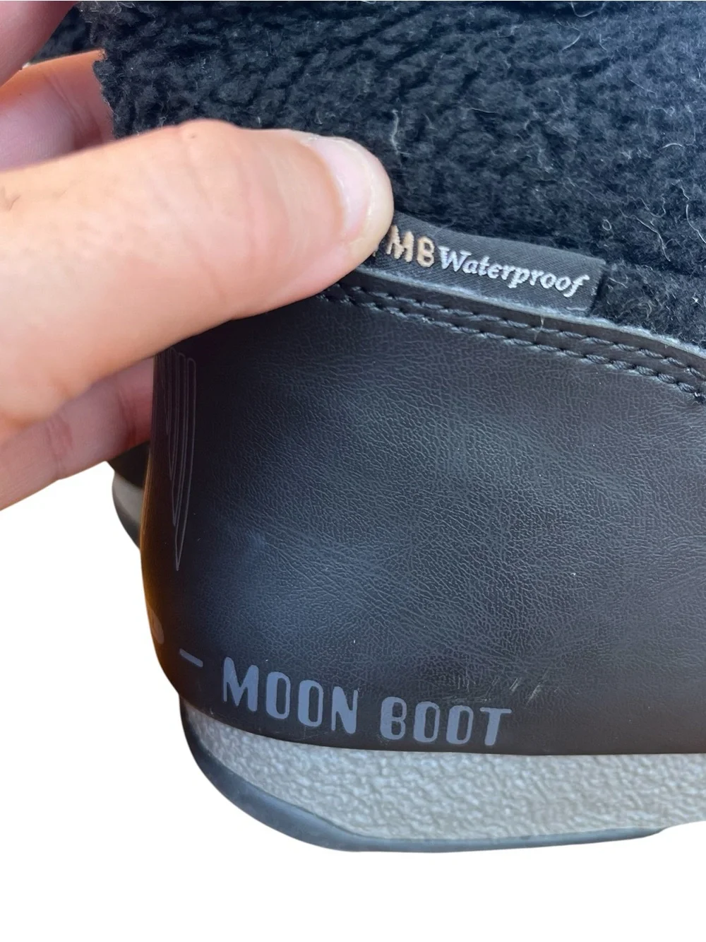 Moon Boot Monaco Wool Mid Calf Black Snow Boots Size 7